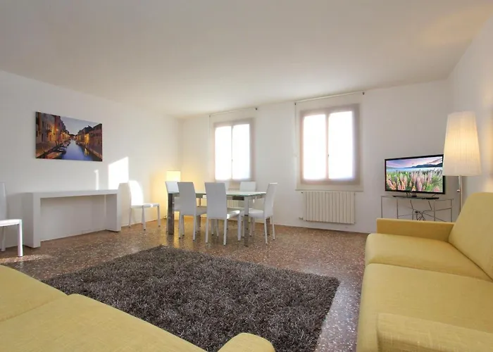 City Apartments Rialto